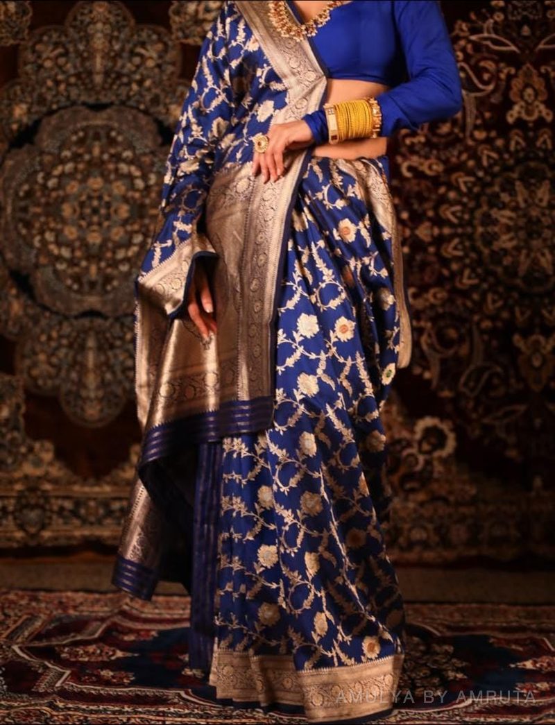  साडी नेसलेली — worn-mv26zwdt0. अमूल्य बाय अमृता यांनी निवडलेली.